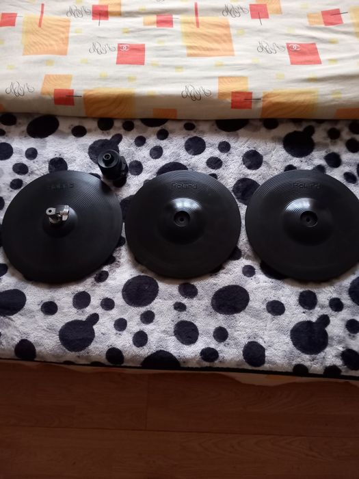 Vând schimb  procesor tobe electronice ROLAND td 12 și cinele roland