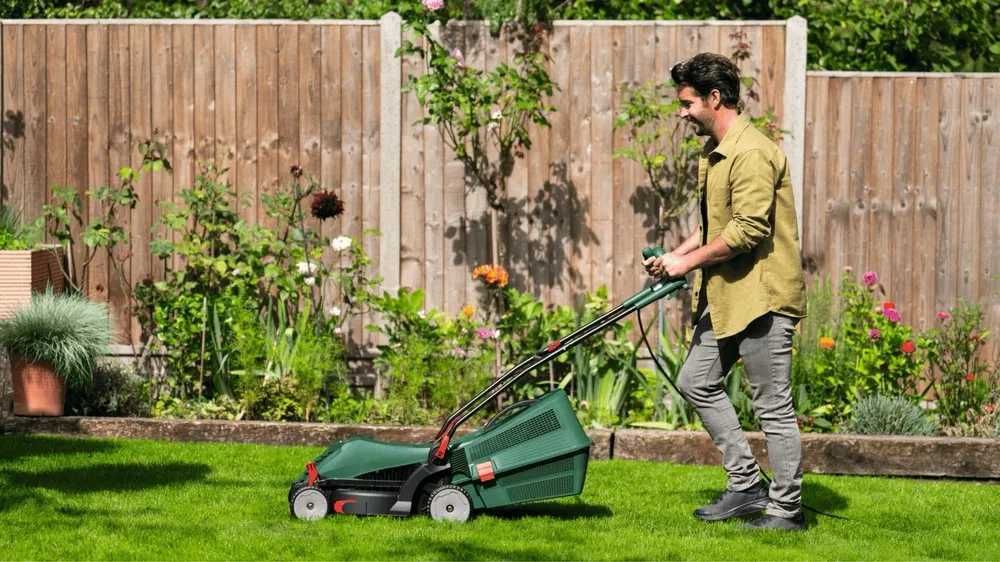 Электрическая газонокосилка Bosch ROTAK 34-405 !Акция!
