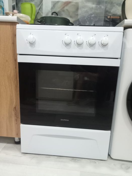 Газовая плита продам