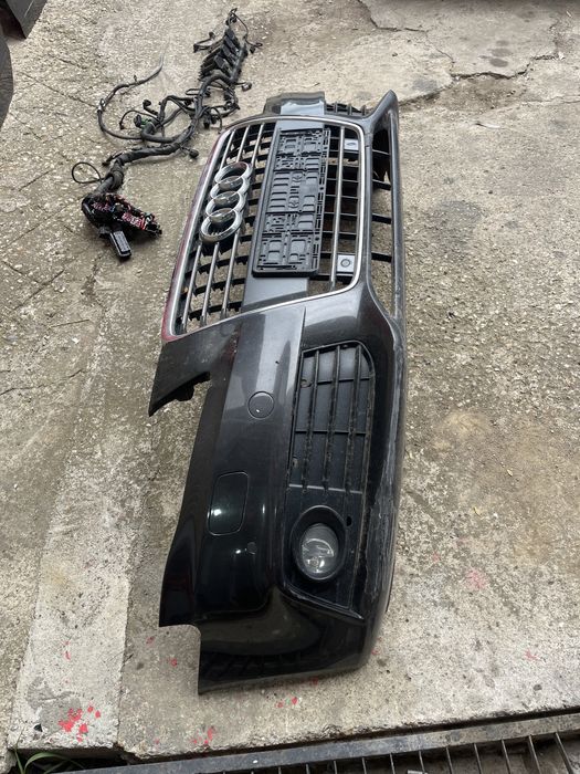 Bara fata audi a4b8 cu spalator far si senzori