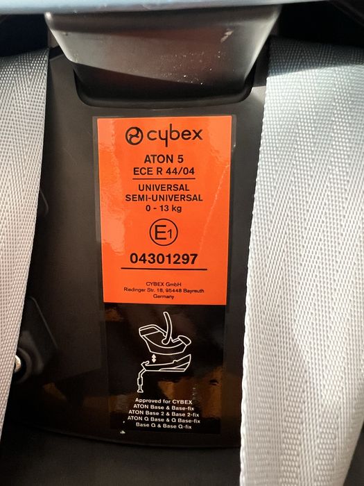 Vand scoica Cybex Aton 5 si baza isofix