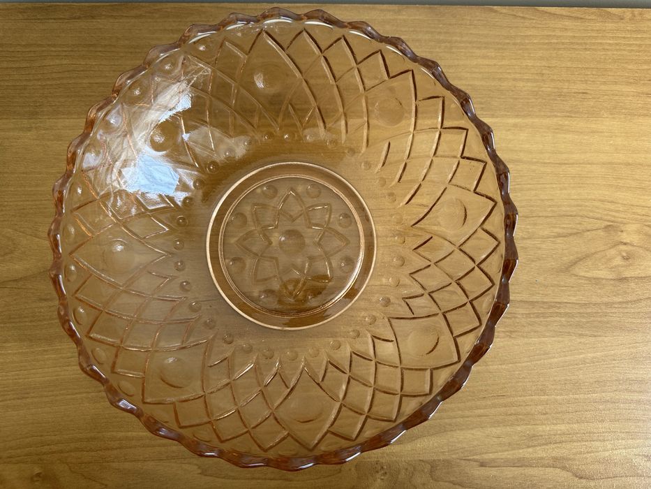 Розови кристални фруктиери от периода на Голямата депресия