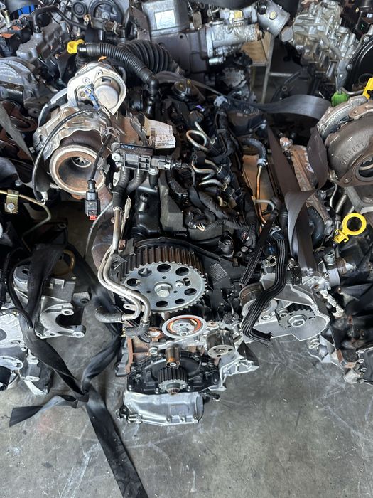 Motor VW Caddy 2.0 tdi cod DTRC DTR Bloc motor Chiuloasa Baie de ulei