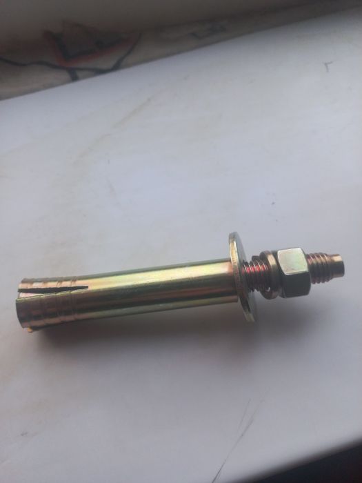 Анкер монтажный 18дік