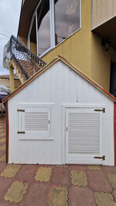 Căsuța lemn,ideal ședințe foto