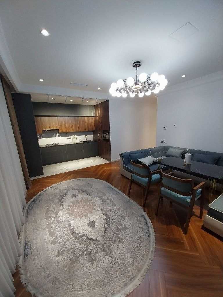 Сдаётся квартира ЖК Парквуд, есть все удобства. 64м2 (ихв)