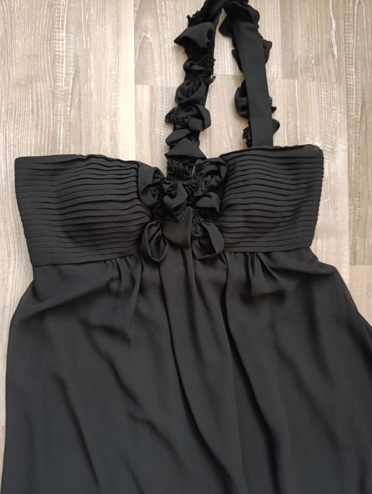 Официална черна рокля