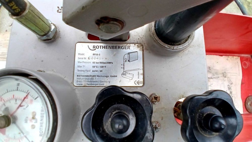 Контролна помпа Rothenberger