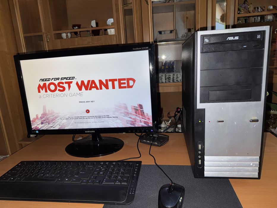 Unitate Pc Desktop, Intel core i5 -3,9 ghz , 24gb ram ddr4 ,1tb m.2