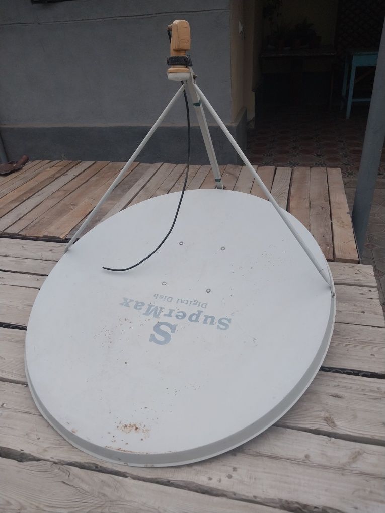 Parabalka antena sotiladi
