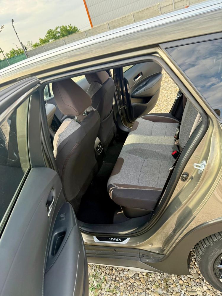 Toyota Corolla Toring Sport Trek