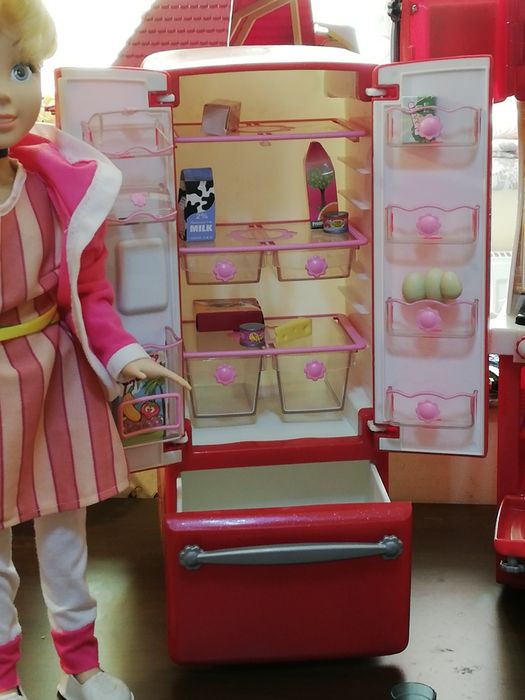 Bucatarie KNORR TOYS cu accesorii si personaje