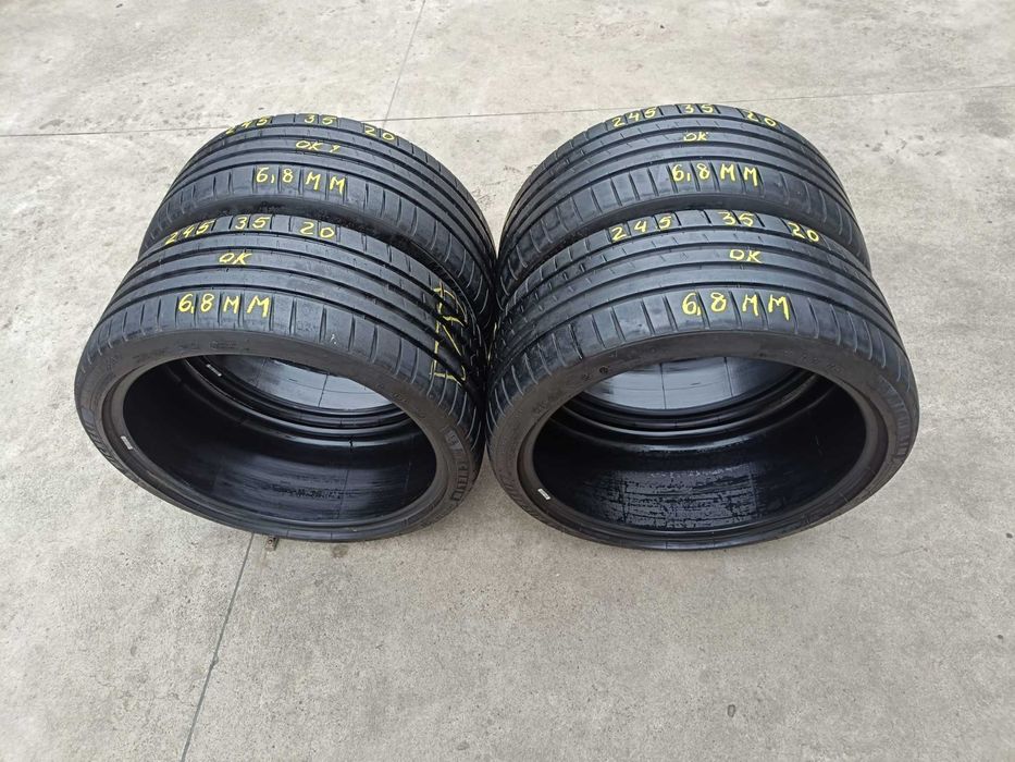 Doua anvelope de vara 245 35 20 michelin pilot sport 4S