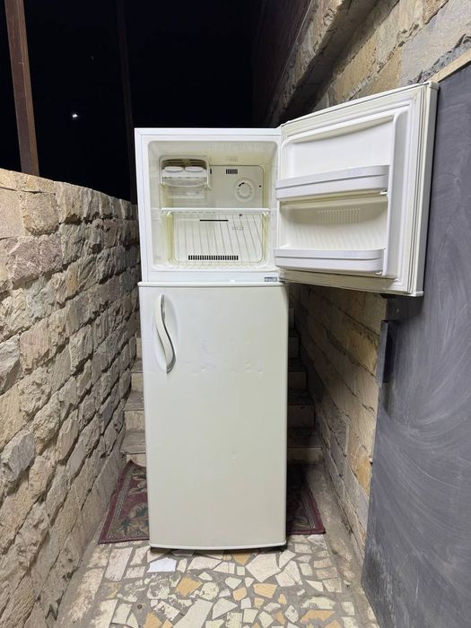 LG корейский холодильник