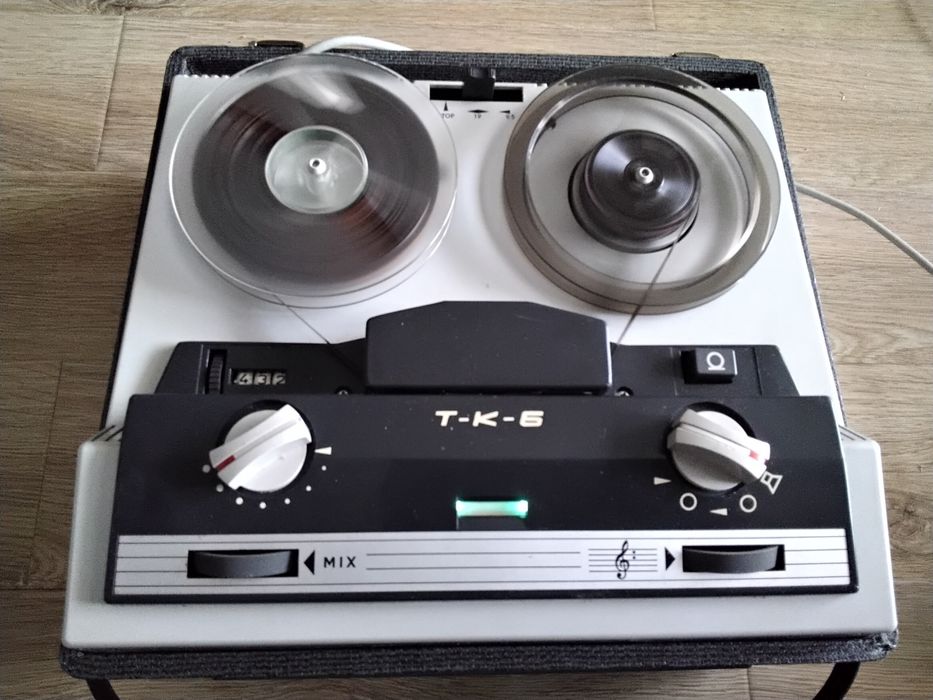 Casetofoane, magnetofoane Uher,  kasthan,  Akai,  Philips, Teac