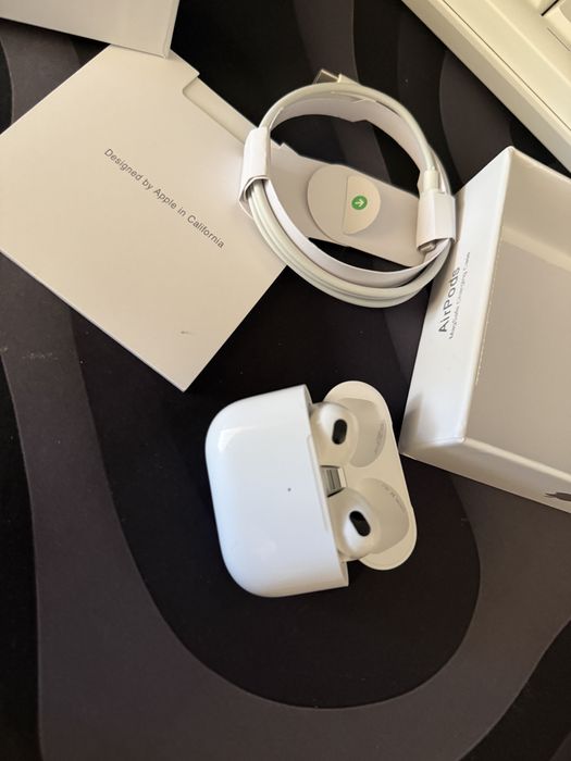 AirPods 3 ca noi – folosite câteva săptămâni