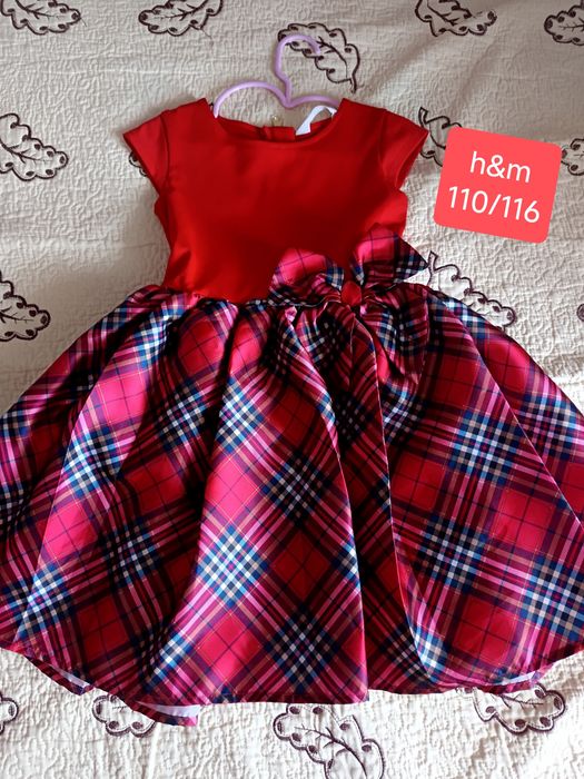 Rochițe h&m 110/116, prețul e pe bucata