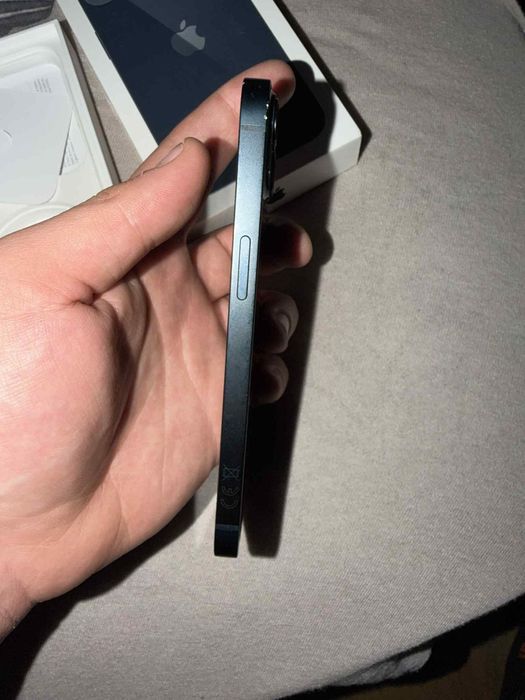 Iphone 13 128 GB Midnight blue