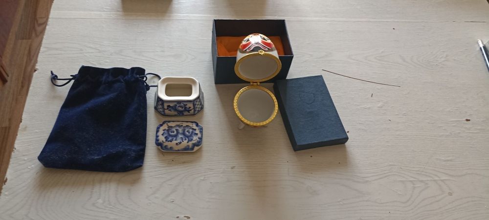 Шкатулки для ювелирных украшений и бижутерии новые