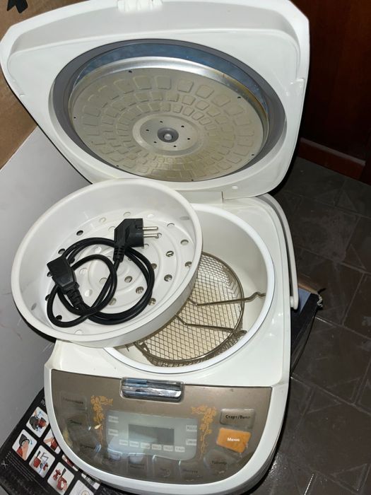 Продается мультиварка