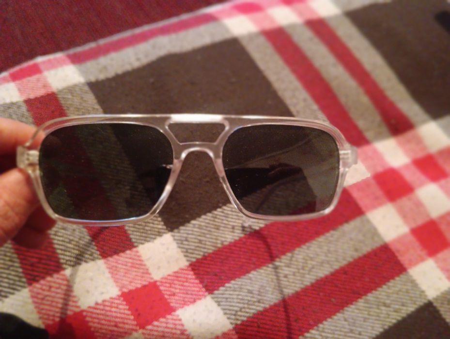 Продам очки новые