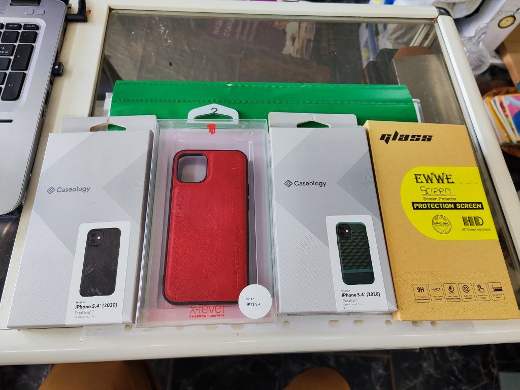 Нови Аксесоари за iphone 12 mini