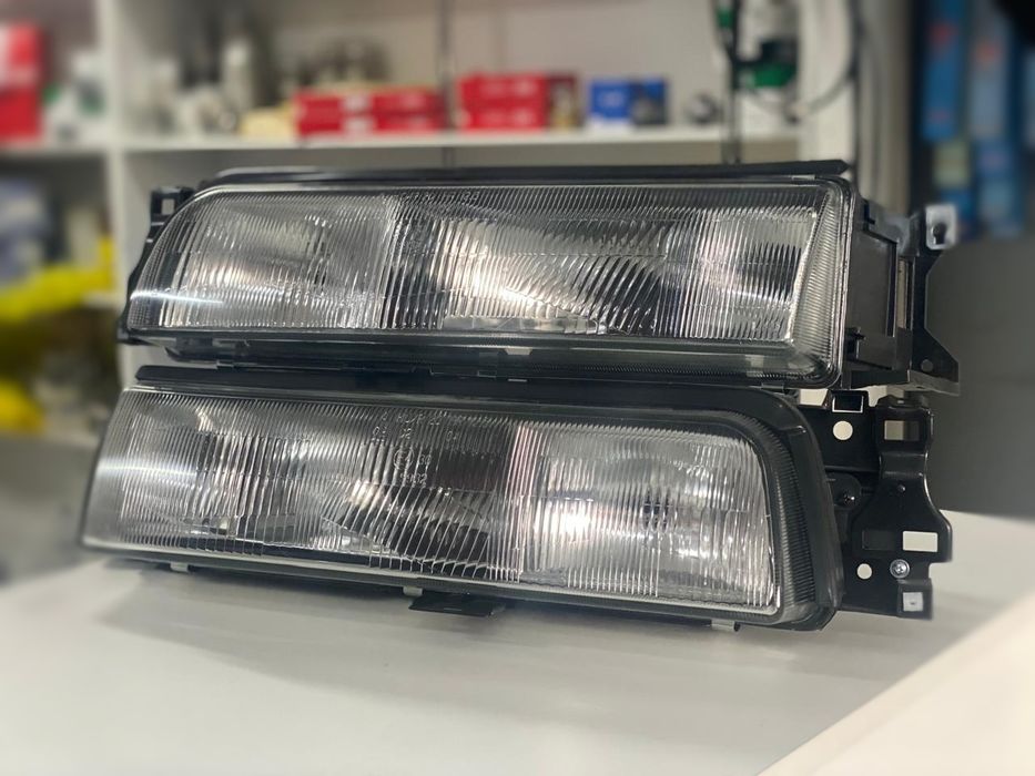 Продам новые фары Мазда 626