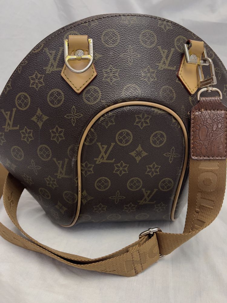 Сумка LV и  рюкзаки