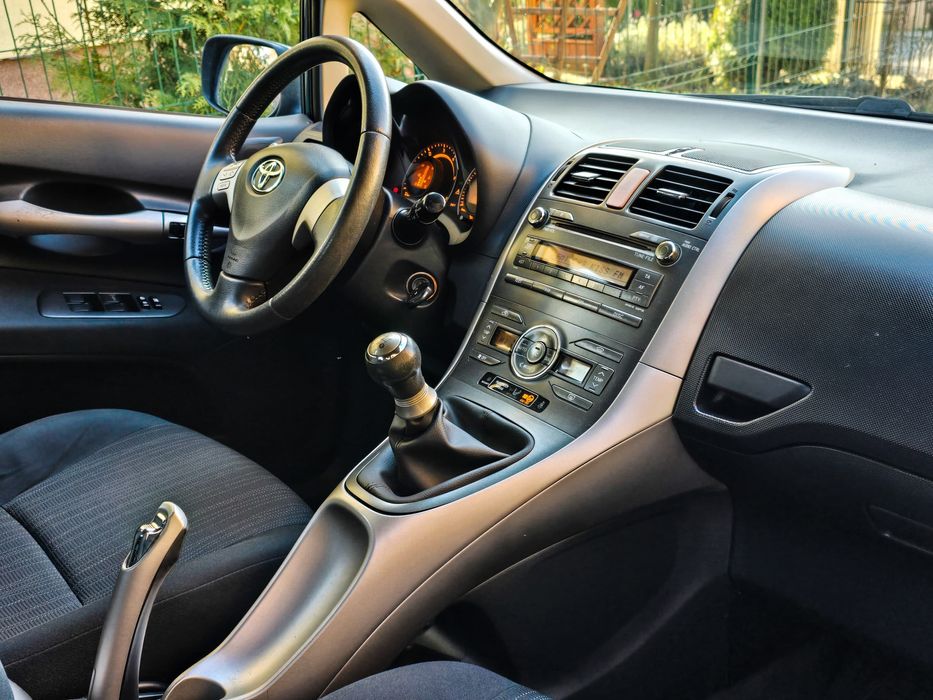 Toyota Auris 2007 diesel 1400cmc ff buna recent adusa