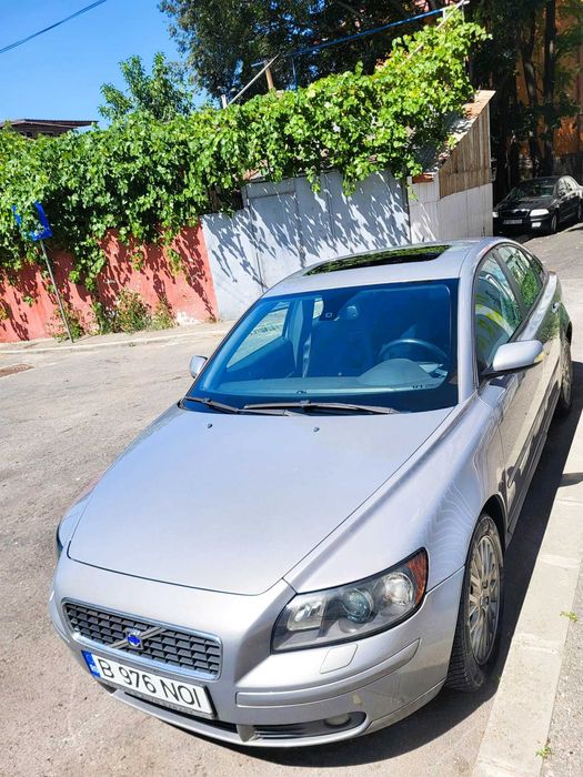 Volvo S40, an 2004, motor 2521 cm³ 220 CP, Benzină, Dotări, 2940€