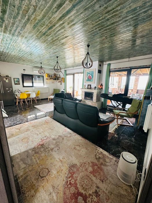 Casă parter 85mp utili terasa beci 450mp teren in Valu lui Traian