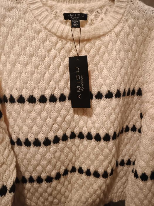 Pulover NewYorker - Livrarea 5 lei - NOU - de Craciun