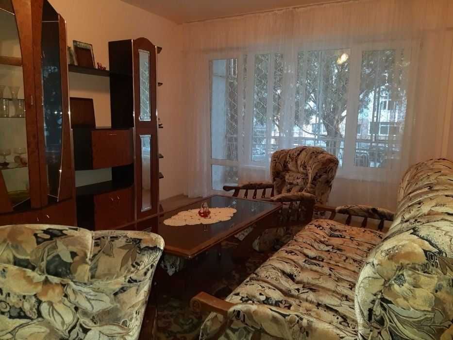 Дава се под наем Тристаен апартамент в София, Гоце Делчев - 123 кв.м за 525.3 € - Снимка #4