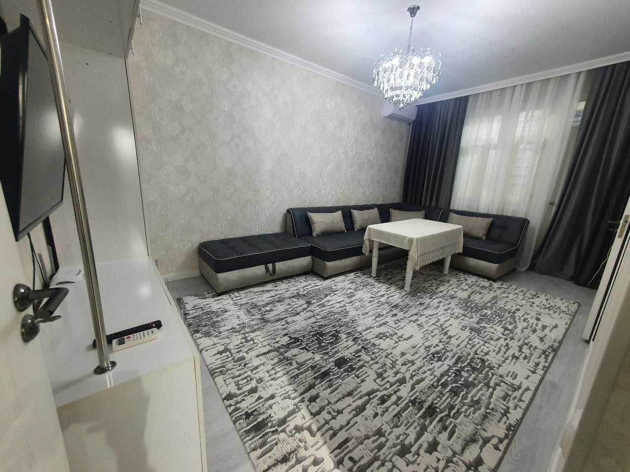 Сдается евро 2х ком!  3/9  Гостиница Россия 838*