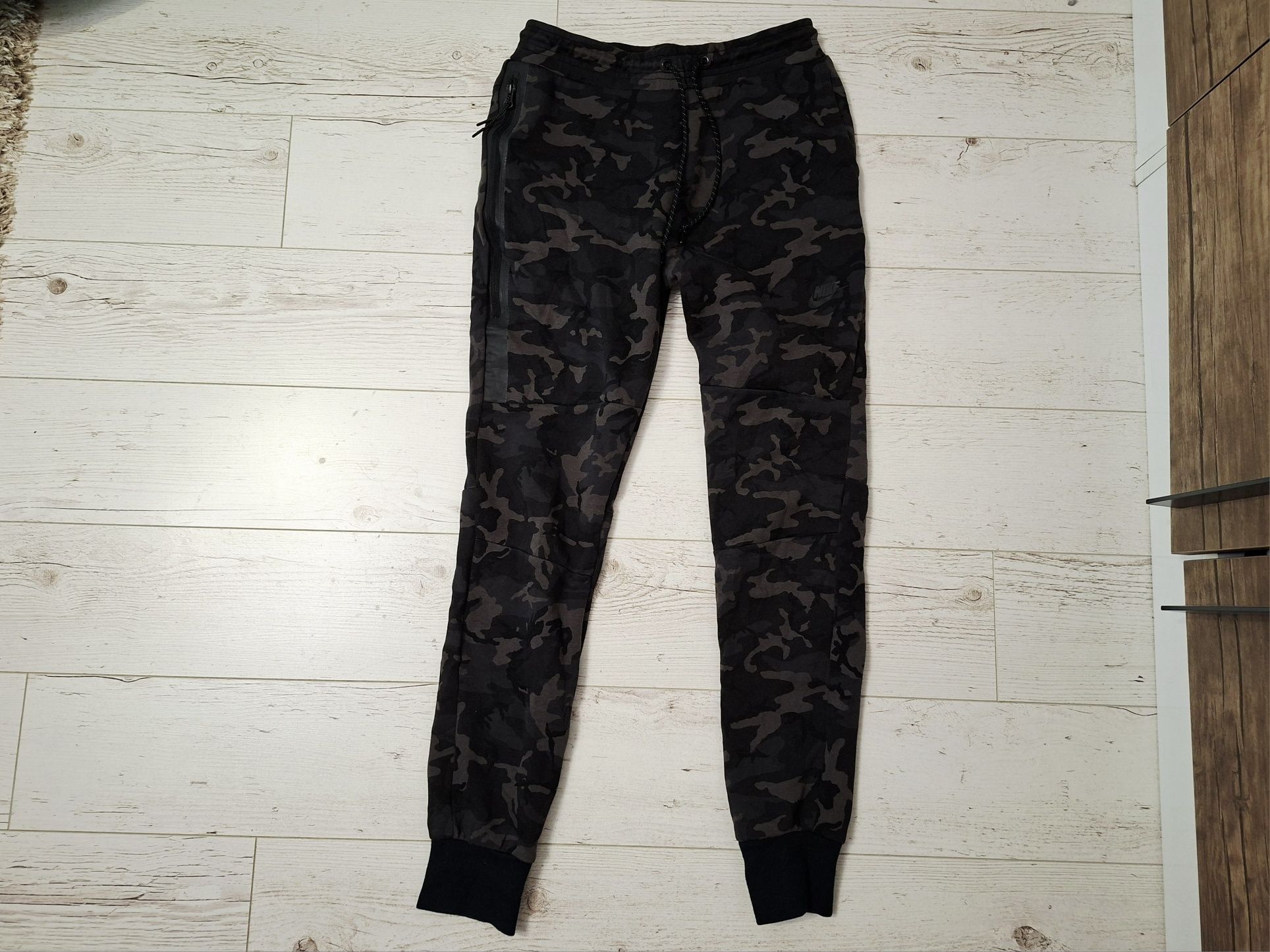 Nike Tech Camo-Ориг.долнище