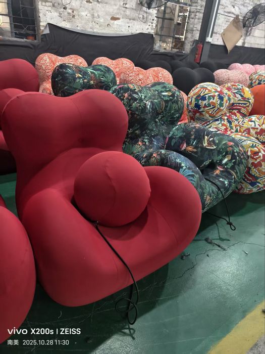 Canapea super confortabila