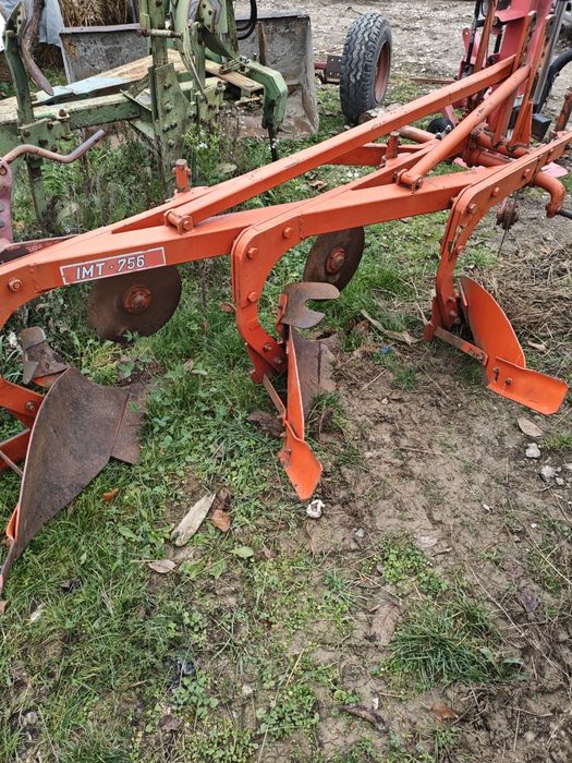 Plug 3 trupițe (brazde, cormane) regent ,vogel noot,imt 756