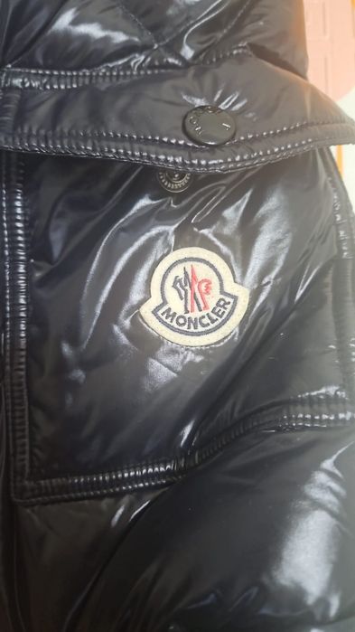 Куртка монклер .