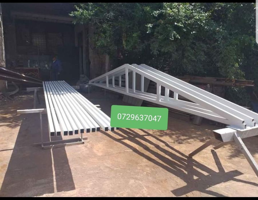 Costrucții metalice 14cu29m cu h5 avem mai multe mărimi la comanda