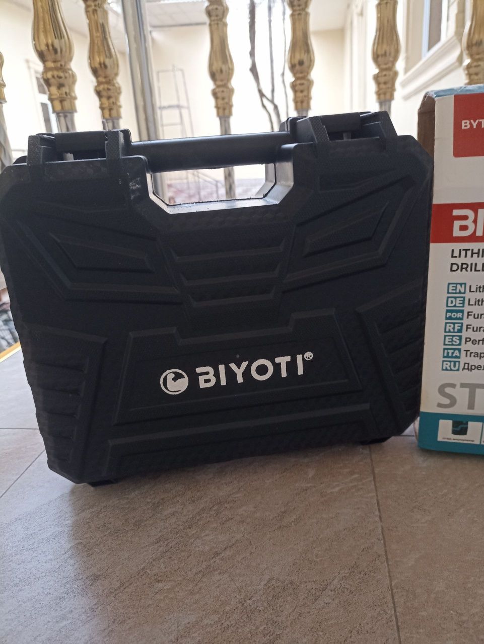 Шуруповёрт biyoti
