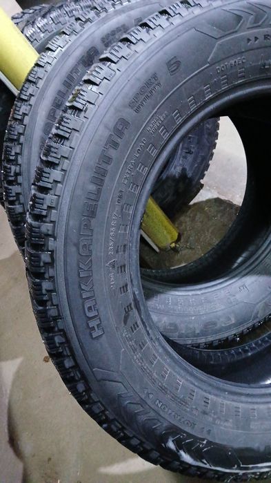 Шины зимний 235 65 R17