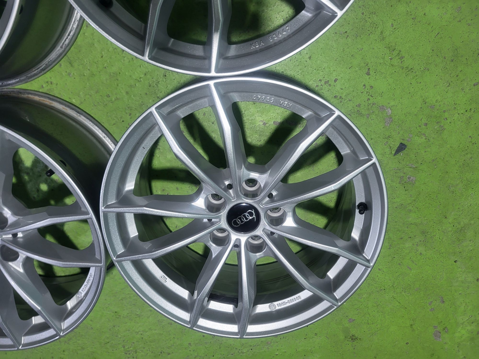 17 5x112 Audi A4 A6 Vw Passat Touran Caddy 5х112
