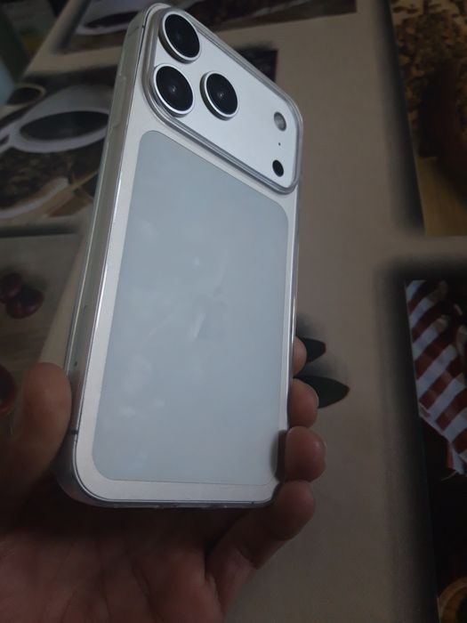 Iphone xr sotiladi karopka dakment