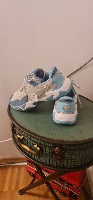 De vânzare Adidași Puma