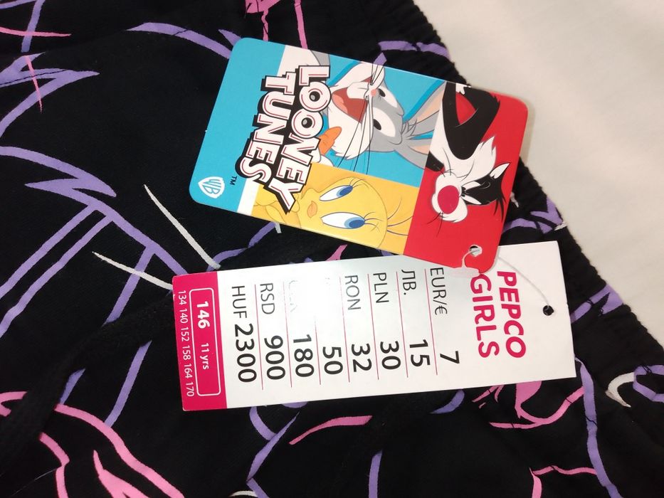 Клинове, нови, 2 броя, плътни, ватирани