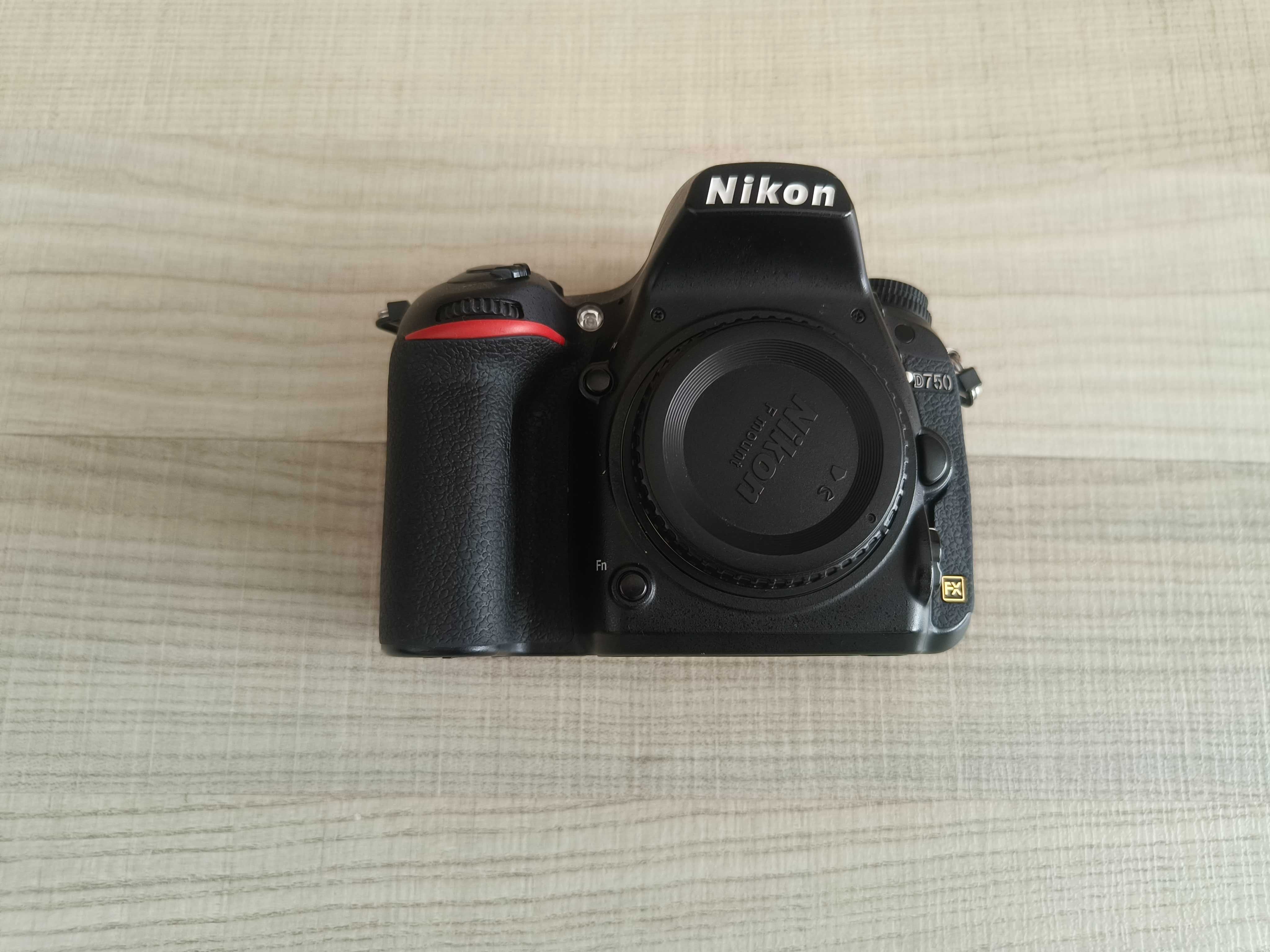 Nikon D750 FX - 527xx cadre