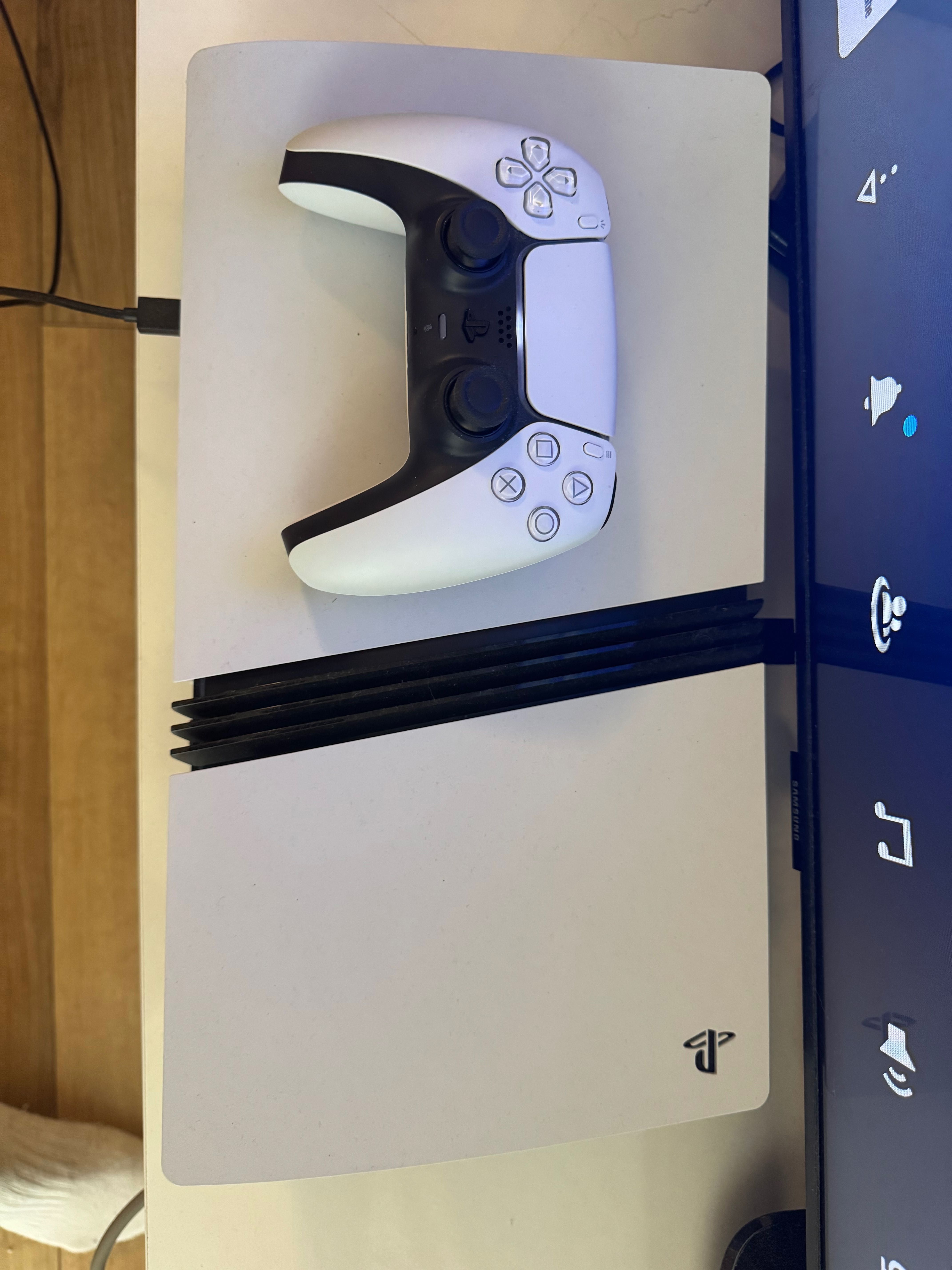 Sony Playstation 5 Pro 2TB