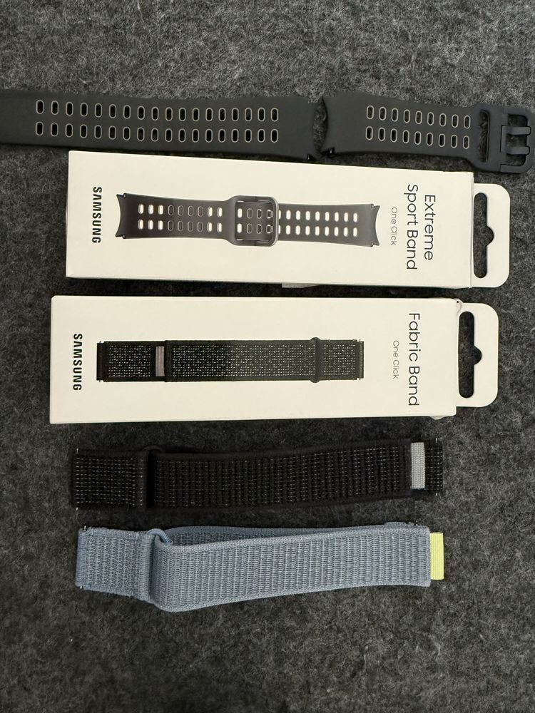 Оригинална каишка Samsung за Galaxy Watch 4/5/6/7
