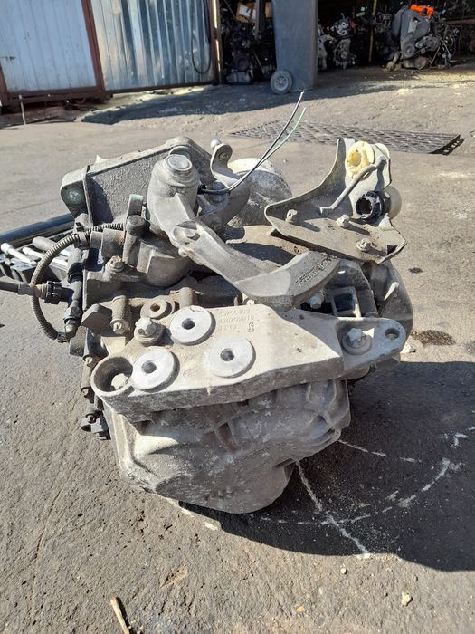 Cutie viteze 5tr 1.3cdti Z13DTH Astra H/Corsa D/Combo/Agila/Corsa C