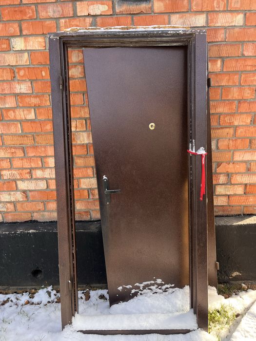 Дверь металическая входная утепл